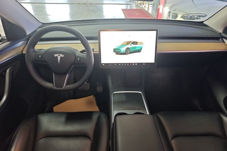 Used Tesla Model Y 2022 Rear-Wheel-Drive Version Center Console