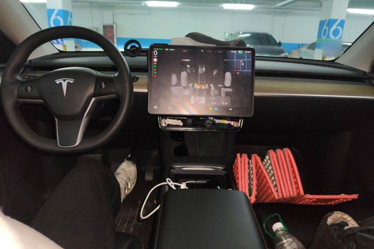 Used Tesla Model Y 2022 Revised Version Rear-Wheel Drive Center Console