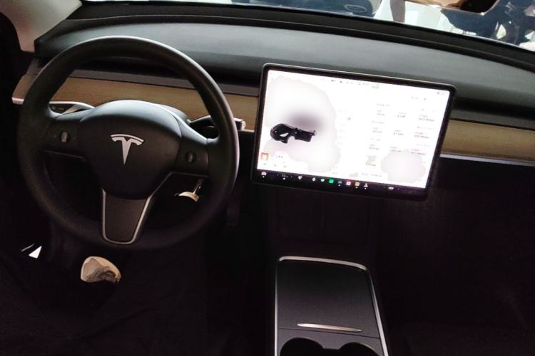 Used Tesla Model Y 2022 Revised Version Rear-Wheel Drive Center Console