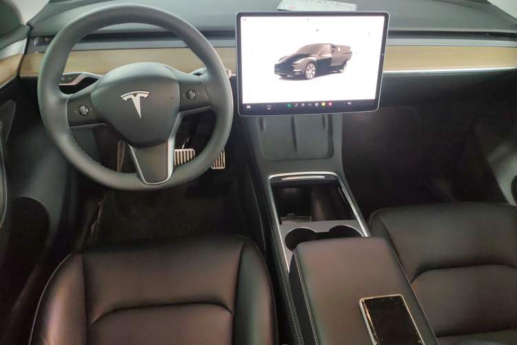 Used Tesla Model Y 2022 Revised Version Long-Range All-Wheel Drive Center Console