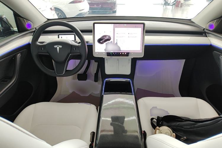 Used Tesla Model Y 2022 Revised Version Rear-Wheel Drive Center Console
