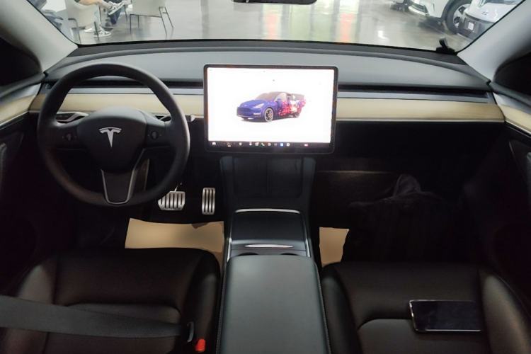 Used Tesla Model Y 2022 Performance High-Performance All-Wheel-Drive Version Center Console