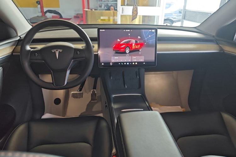 Used Tesla Model Y 2022 Revised Version Rear-Wheel Drive Center Console