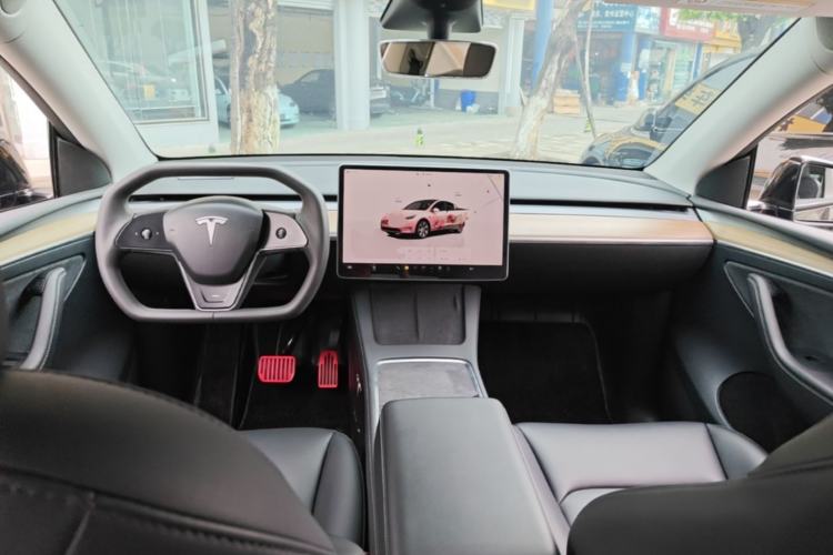 Used Tesla Model Y 2022 Revised Version Rear-Wheel Drive Center Console