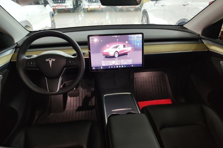 Used Tesla Model Y 2022 Revised Version Rear-Wheel Drive Center Console