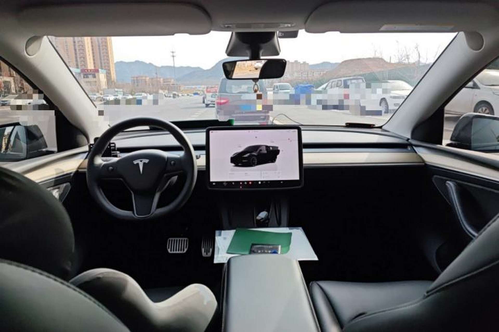 Used Tesla Model Y 2022 Revised Version Long-Range All-Wheel Drive Center Console
