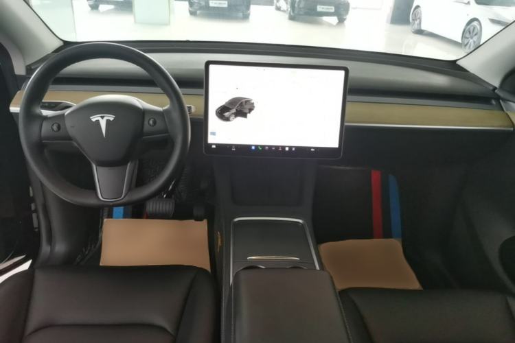 Used Tesla Model Y 2022 Revised Version Rear-Wheel Drive Center Console