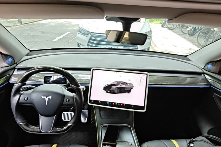Used Tesla Model Y 2022 Revised Version Rear-Wheel Drive Center Console