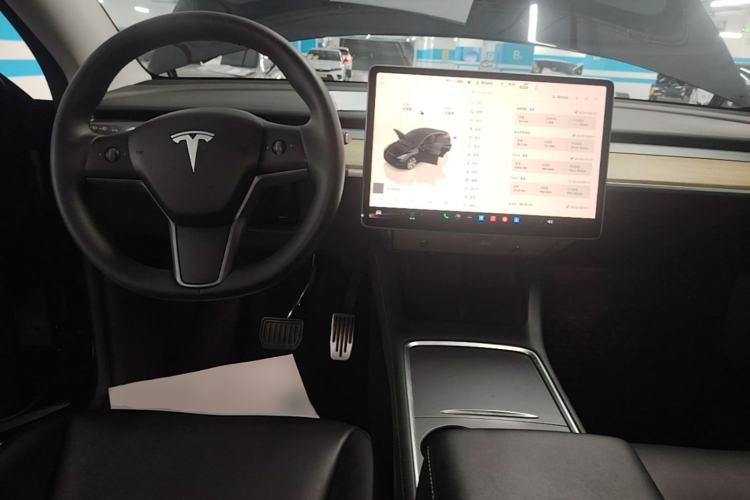 Used Tesla Model Y 2022 Revised Version Rear-Wheel Drive Center Console