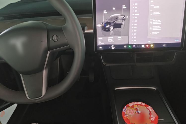 Used Tesla Model Y 2022 Rear-Wheel-Drive Version Center Console