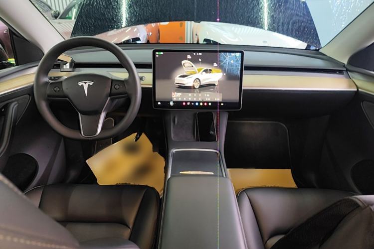 Used Tesla Model Y 2022 Revised Version Rear-Wheel Drive Center Console