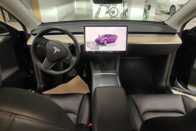 Used Tesla Model Y 2022 Revised Version Rear-Wheel Drive Center Console