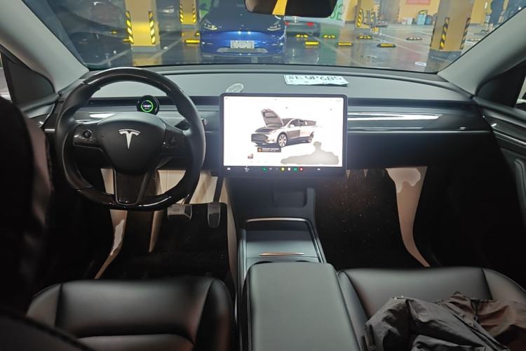 Used Tesla Model Y 2022 Revised Version Rear-Wheel Drive Center Console