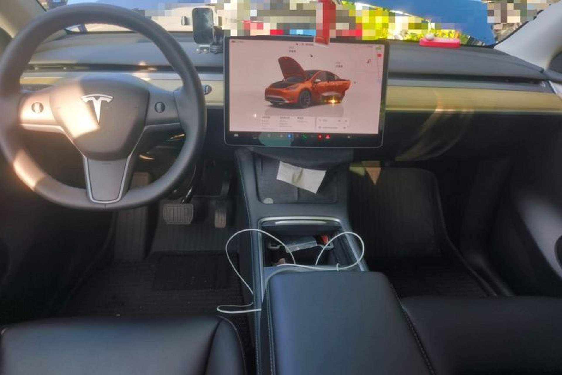 Used Tesla Model Y 2022 Rear-Wheel-Drive Version Center Console