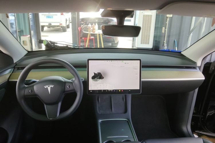 Used Tesla Model Y 2022 Revised Version Rear-Wheel Drive Center Console