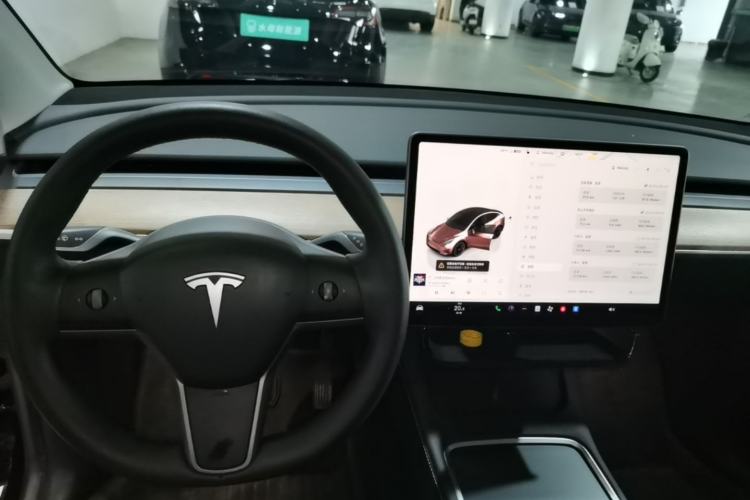 Used Tesla Model Y 2022 Rear-Wheel-Drive Version Center Console