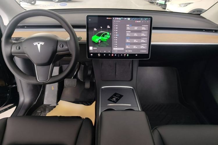Used Tesla Model Y 2022 Revised Version Rear-Wheel Drive Center Console
