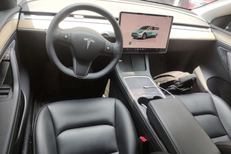Used Tesla Model Y 2022 Revised Version Rear-Wheel Drive Center Console