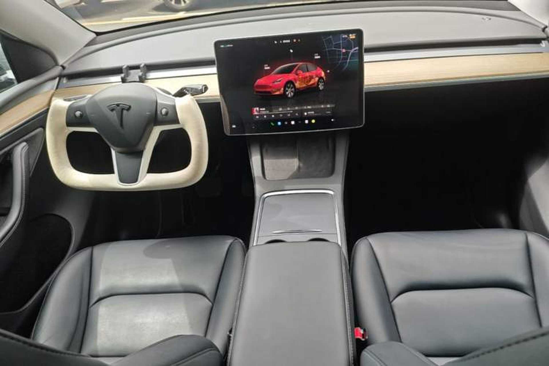 Used Tesla Model Y 2022 Revised Version Rear-Wheel Drive Center Console
