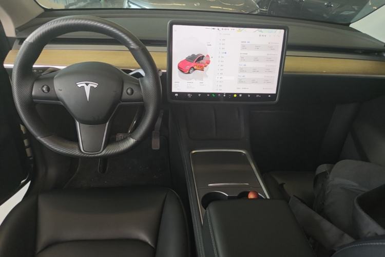 Used Tesla Model Y 2022 Revised Version Rear-Wheel Drive Center Console