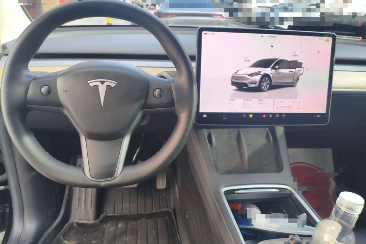 Used Tesla Model Y 2022 Revised Version Rear-Wheel Drive Center Console