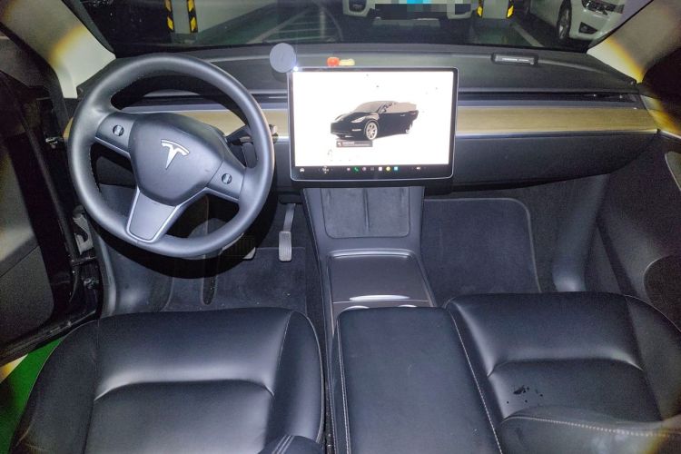 Used Tesla Model Y 2022 Revised Version Rear-Wheel Drive Center Console