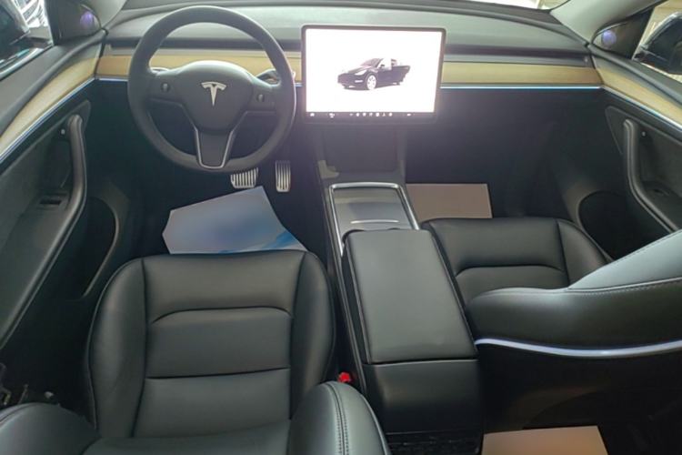 Used Tesla Model Y 2022 Revised Version Rear-Wheel Drive Center Console