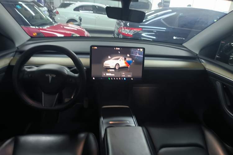Used Tesla Model Y 2022 Rear-Wheel-Drive Version Center Console