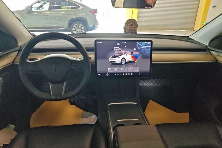 Used Tesla Model Y 2022 Revised Version Rear-Wheel Drive Center Console