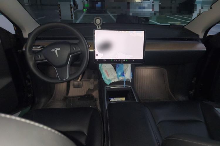 Used Tesla Model Y 2022 Rear-Wheel-Drive Version Center Console