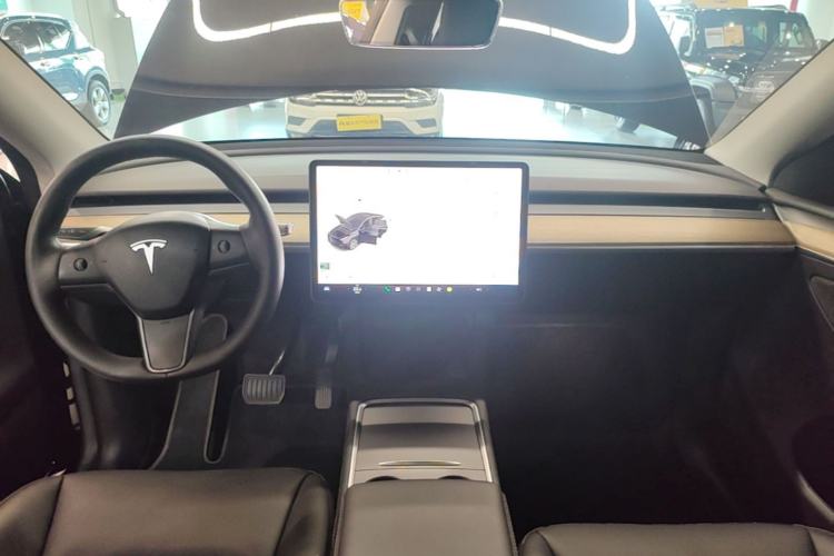 Used Tesla Model Y 2022 Revised Version Rear-Wheel Drive Center Console