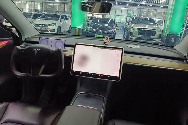Used Tesla Model Y 2022 Revised Version Rear-Wheel Drive Center Console