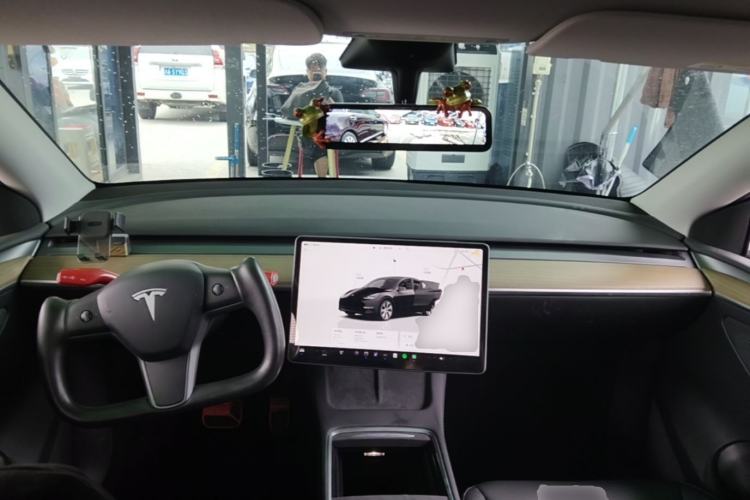 Used Tesla Model Y 2022 Revised Version Rear-Wheel Drive Center Console