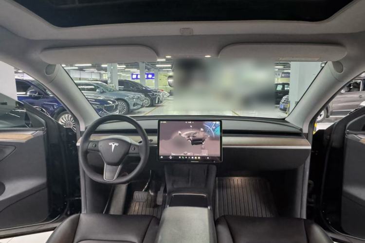 Used Tesla Model Y 2022 Revised Version Rear-Wheel Drive Center Console