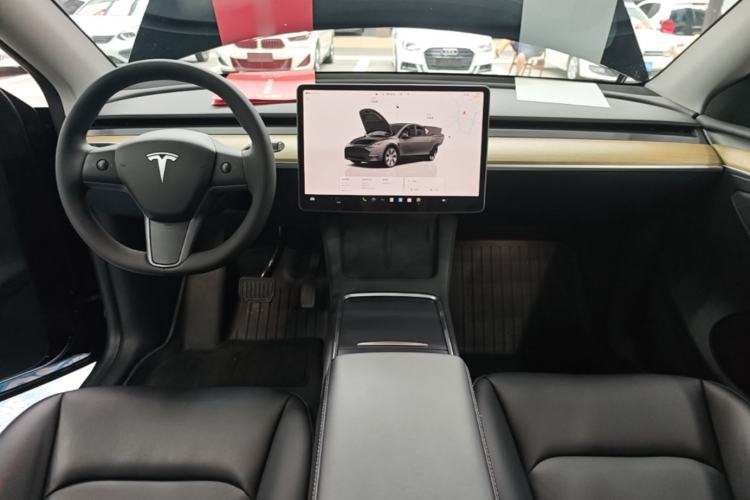 Used Tesla Model Y 2022 Revised Version Rear-Wheel Drive Center Console