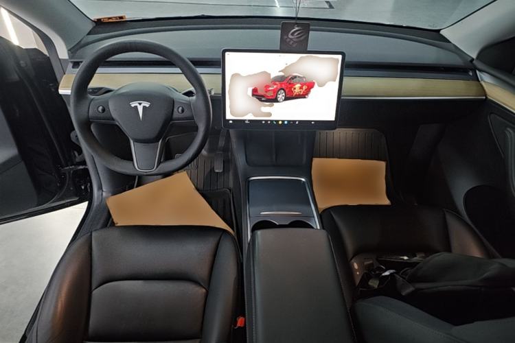 Used Tesla Model Y 2022 Revised Version Rear-Wheel Drive Center Console