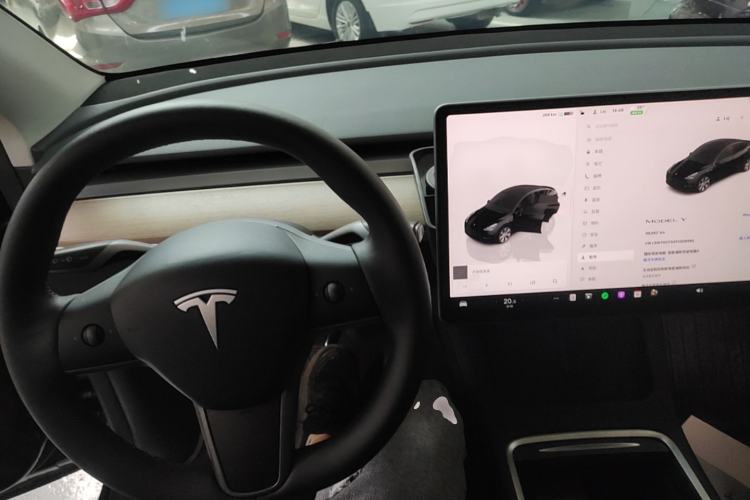 Used Tesla Model Y 2022 Revised Version Rear-Wheel Drive Center Console