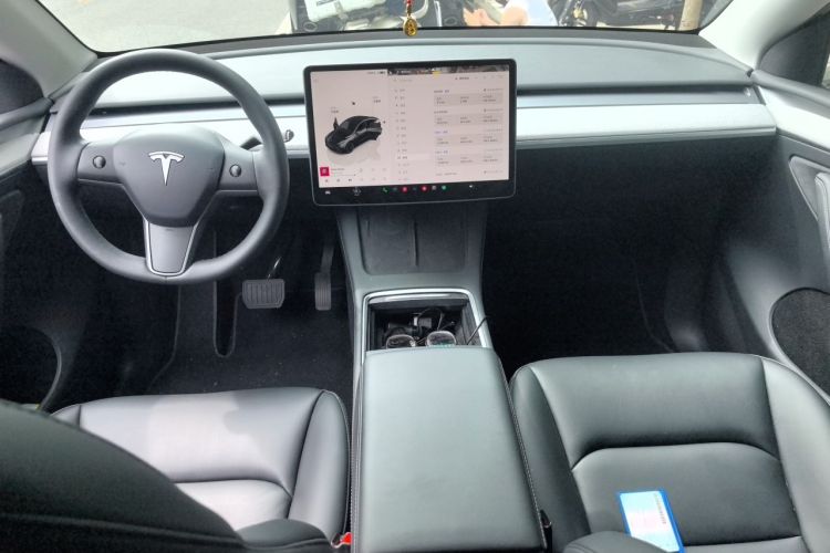 Used Tesla Model Y 2022 Revised Version Rear-Wheel Drive Center Console