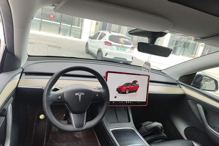 Used Tesla Model Y 2022 Revised Version Rear-Wheel Drive Center Console