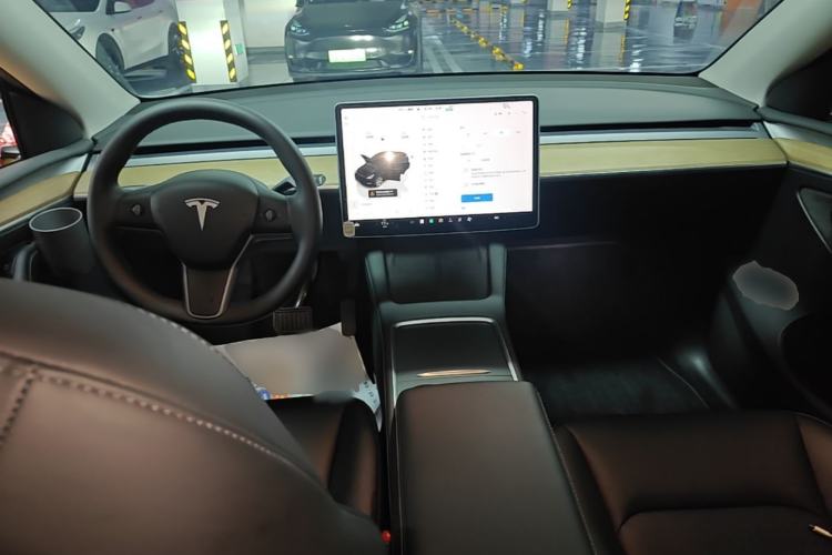 Used Tesla Model Y 2022 Revised Version Rear-Wheel Drive Center Console