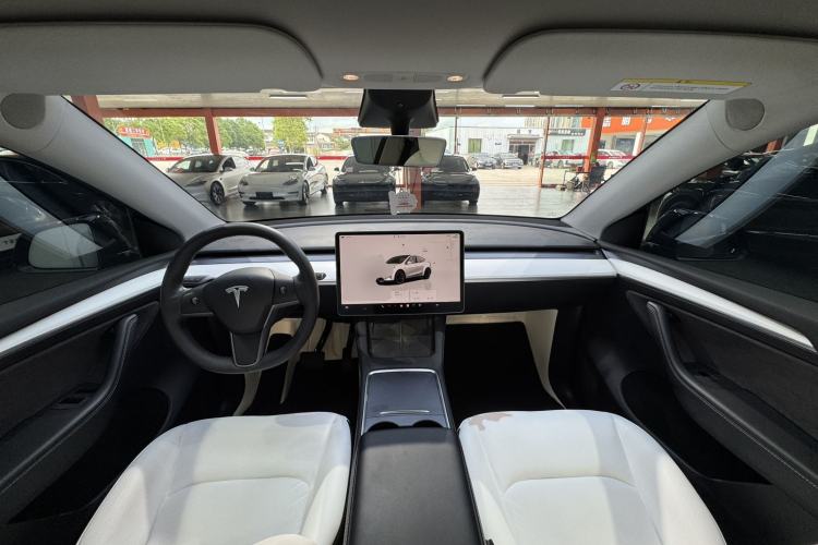 Used Tesla Model Y 2022 Revised Version Rear-Wheel Drive Center Console