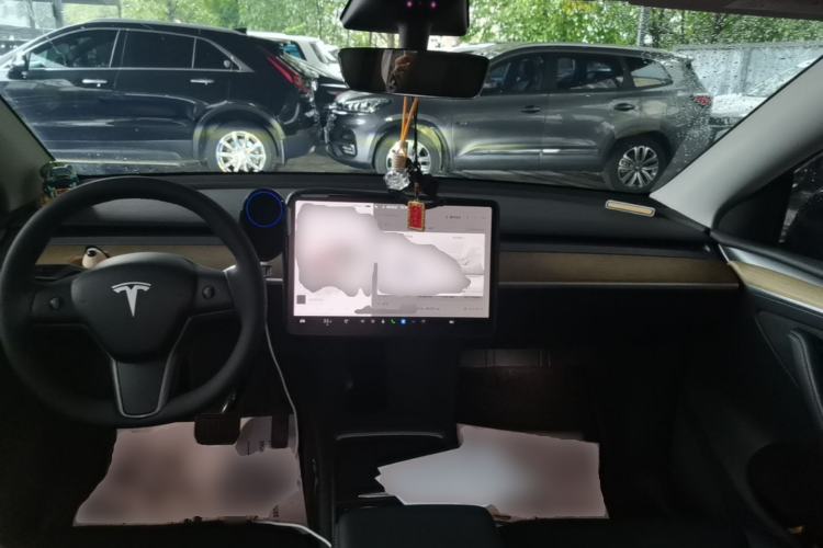 Used Tesla Model Y 2022 Revised Version Rear-Wheel Drive Center Console