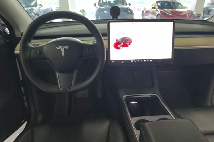 Used Tesla Model Y 2022 Rear-Wheel-Drive Version Center Console