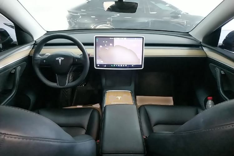 Used Tesla Model Y 2022 Revised Version Rear-Wheel Drive Center Console