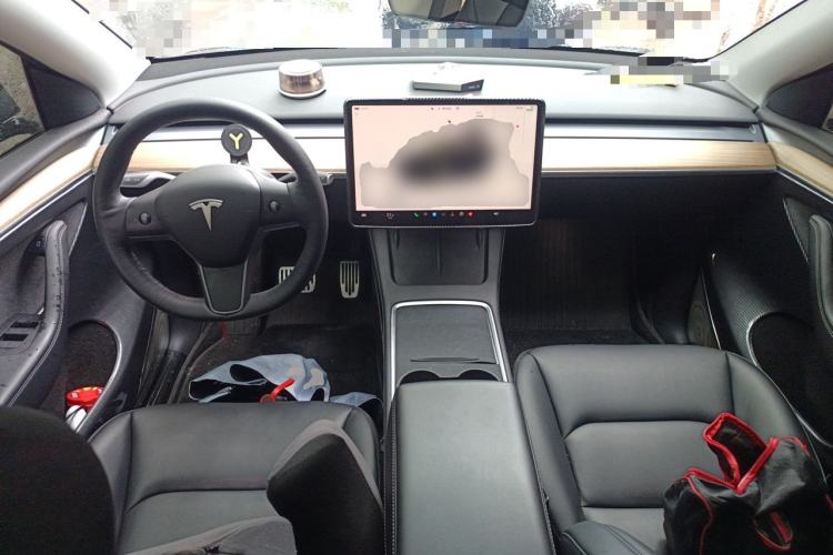 Used Tesla Model Y 2022 Rear-Wheel-Drive Version Center Console
