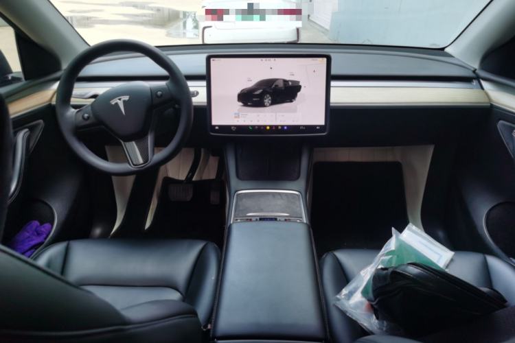 Used Tesla Model Y 2022 Revised Version Rear-Wheel Drive Center Console