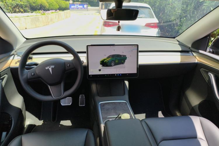 Used Tesla Model Y 2022 Revised Version Rear-Wheel Drive Center Console