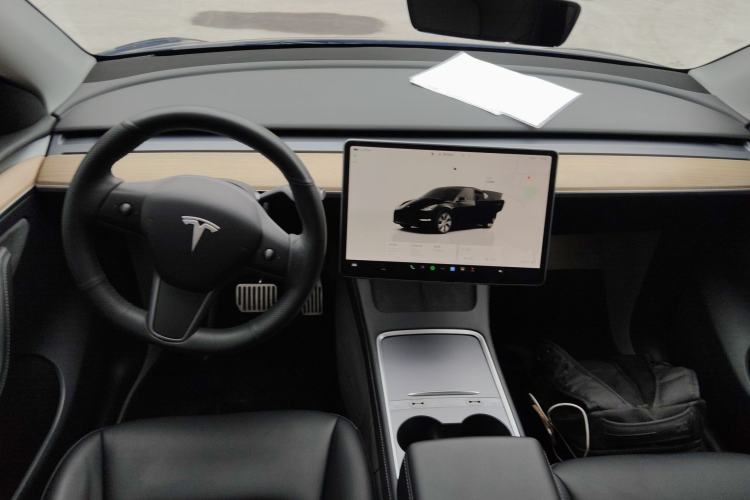 Used Tesla Model Y 2022 Revised Version Rear-Wheel Drive Center Console
