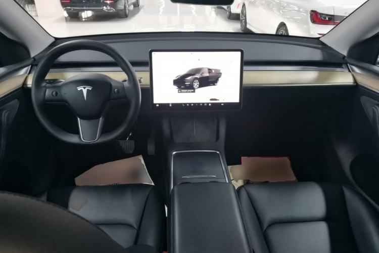 Used Tesla Model Y 2022 Revised Version Rear-Wheel Drive Center Console