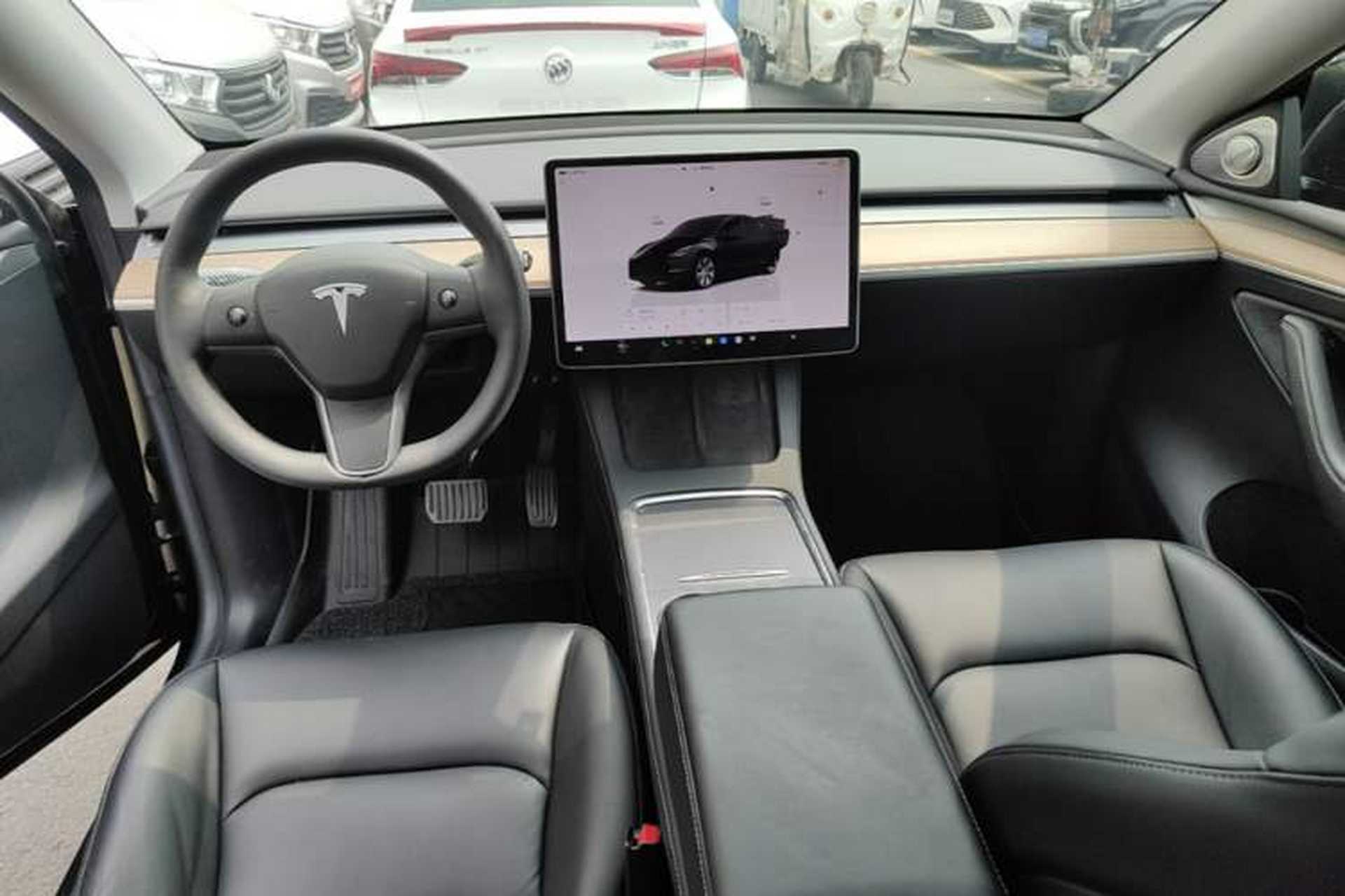 Used Tesla Model Y 2022 Revised Version Rear-Wheel Drive Center Console